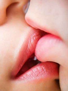 Lips - wallpaper preview
