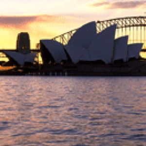 Zachód słońca nad Operą w Sydney