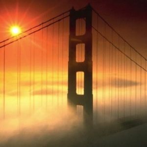Zachód słońca nad Golden Gate Bridge