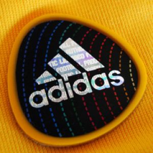 Logo Adidas