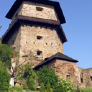 Historyczna Wieża Kamienna