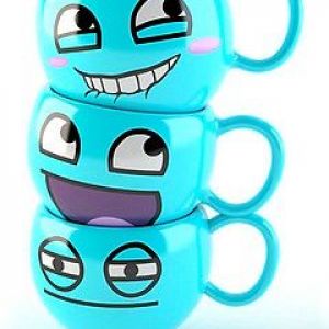 Zabawne Niebieskie Kubki z Twarzami