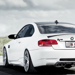 Biały Samochód Sportowy BMW M3