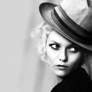 Elegancki Portret w Czarno-Białym