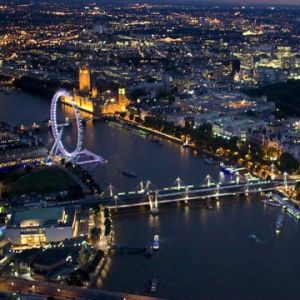 Nocny Widok na London Eye