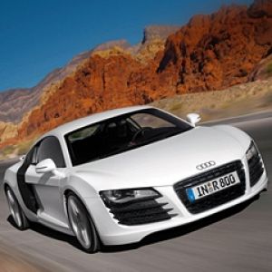Audi R8 samochód sportowy