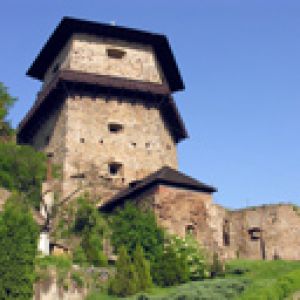 Historyczna Wieża Kamienna