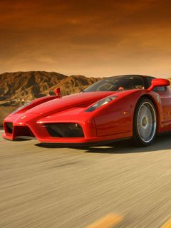 Ferrari Enzo na drodze