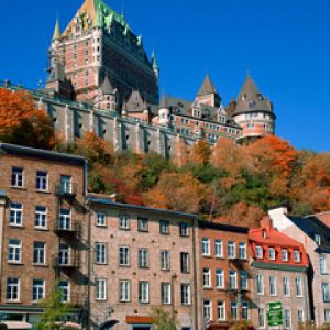 Zamek Frontenac na Jesieni