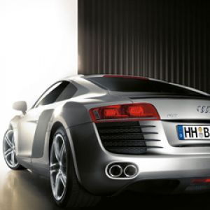 Audi R8 samochód sportowy