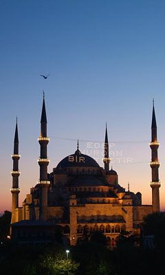 Mezquita Sultan Ahmed o Zachodzie Słońca - wallpaper preview