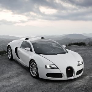 Biały Bugatti Veyron