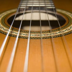 Zbliżenie na Gitarę Akustyczną