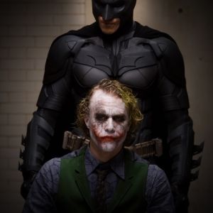 Batman i Joker Ciemna Scena