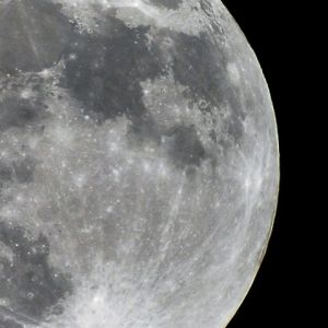 Pełnia Księżyca Z Bliska