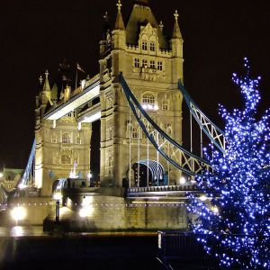 Tower Bridge w Nocy