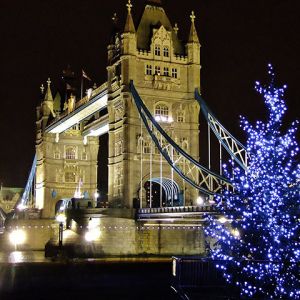 Tower Bridge w Nocy
