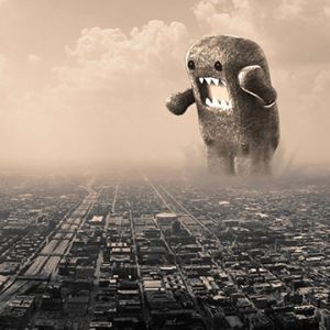 Gigantyczny Potwór Nad Miastem