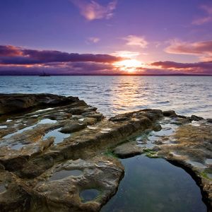 Zachwycający Zachód Słońca nad Oceanem