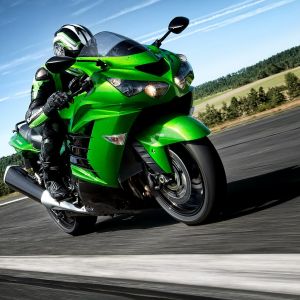 Zielony Motocykl Sportowy