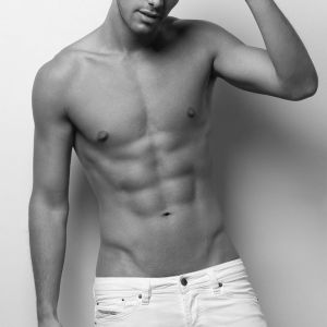 Stylowy Model Męski