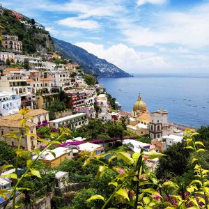 Piękny Widok na Wybrzeże Amalfi