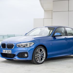 Niebieski Samochód BMW 1 Series