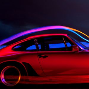 Stylowy Samochód Sportowy z Neonowymi Światłami