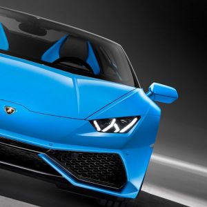 Niebieskie Lamborghini Huracán